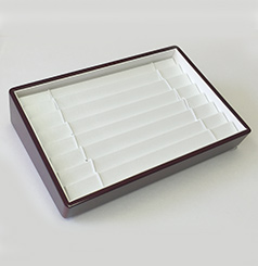 Bellaire Stackable Angled 8 Bracelet Tray