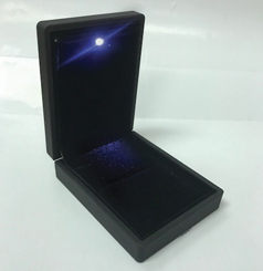 LED Pendant Box